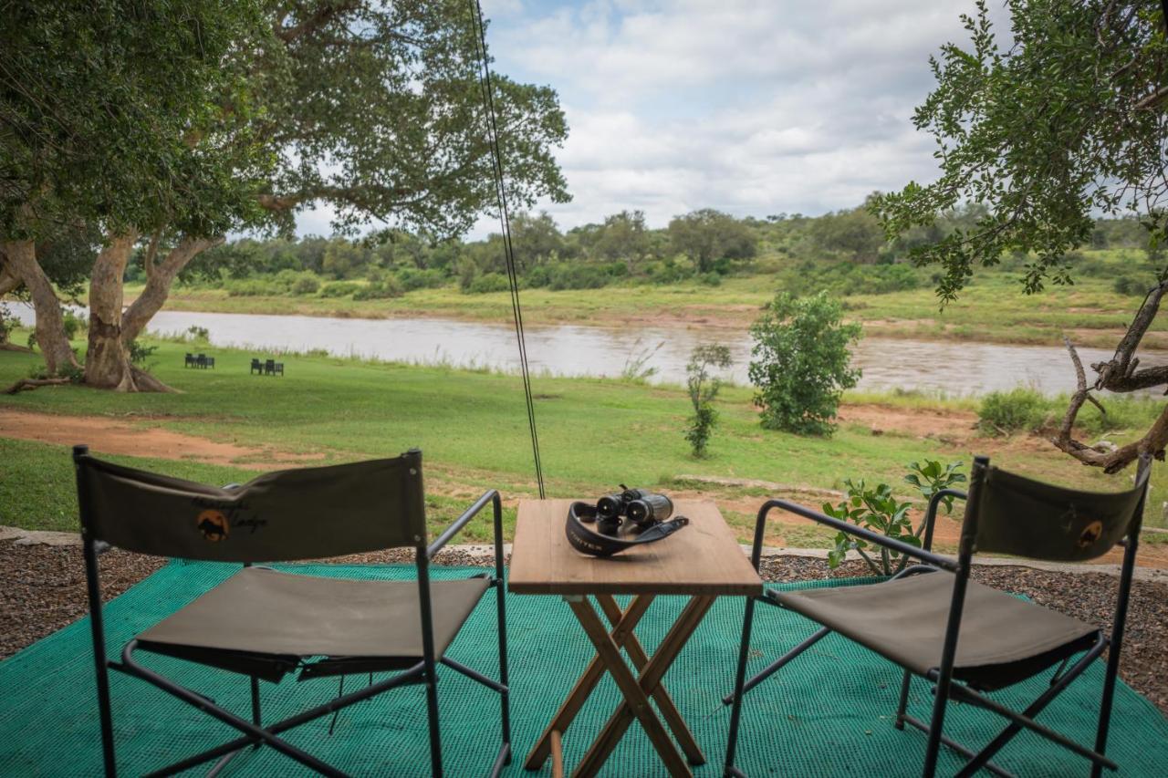 Maninghi Lodge Balule Game Reserve Exterior foto